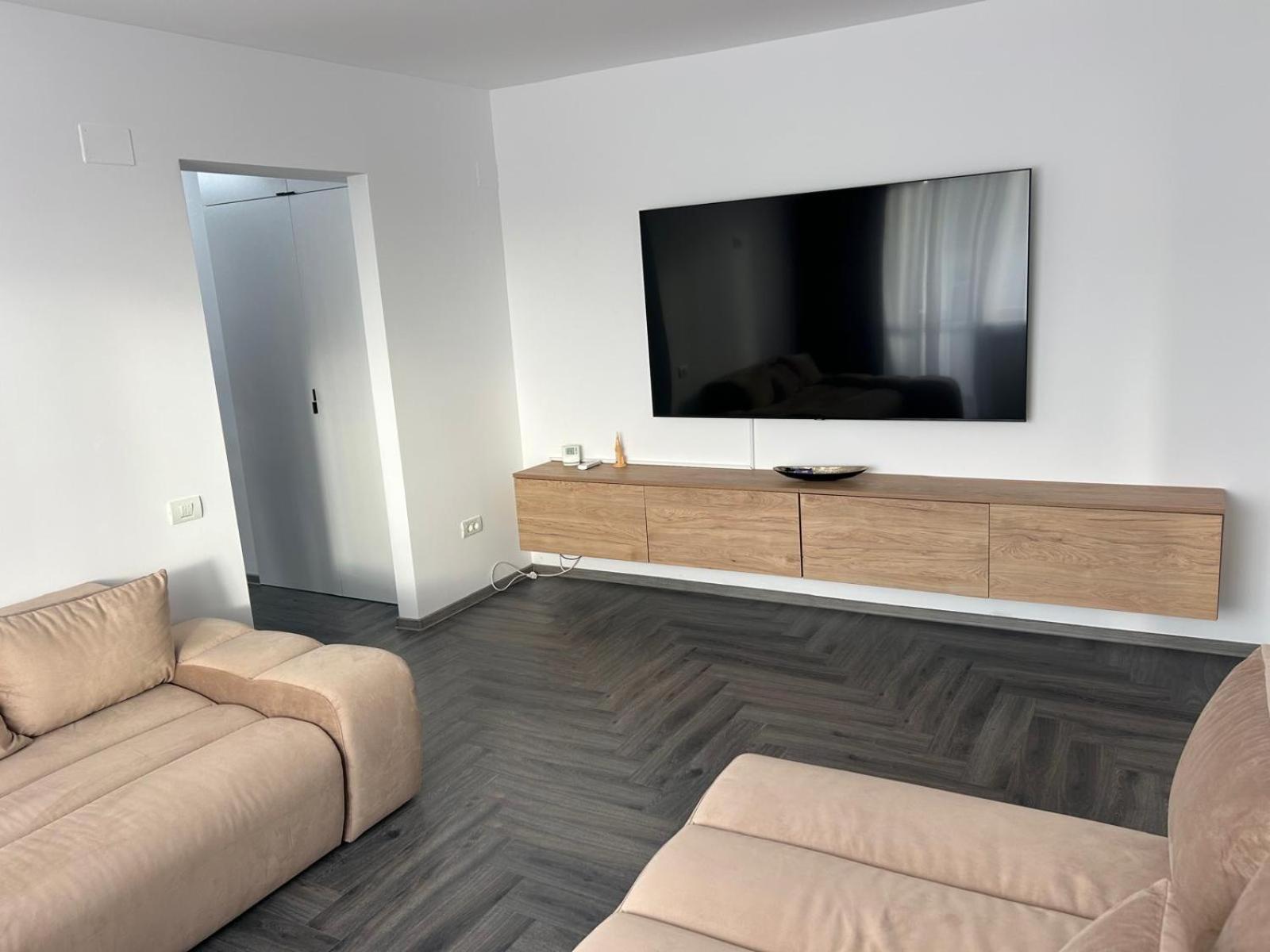 Elit Apartment Craiova Bagian luar foto